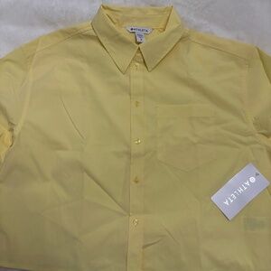 Cropped buttery yellow button up